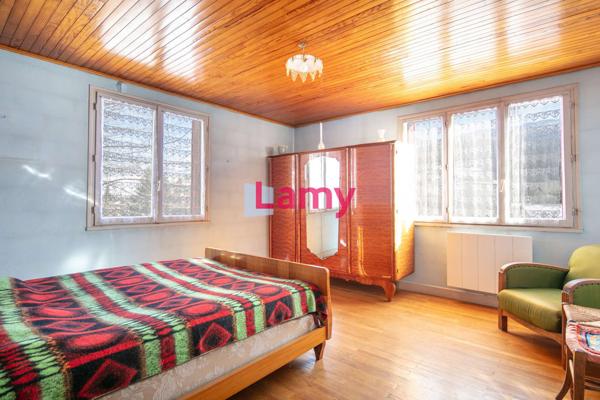 Maison + dépendance + combles