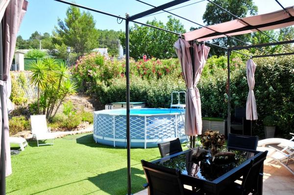 Saint-Raphaël (83700) À louer – Villa mitoyenne 4 pièces – Saint-Raphaël (83700)