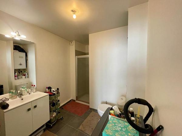 Belle Opportunité ? T1 récent avec extérieur et parking - Toulon (83000)