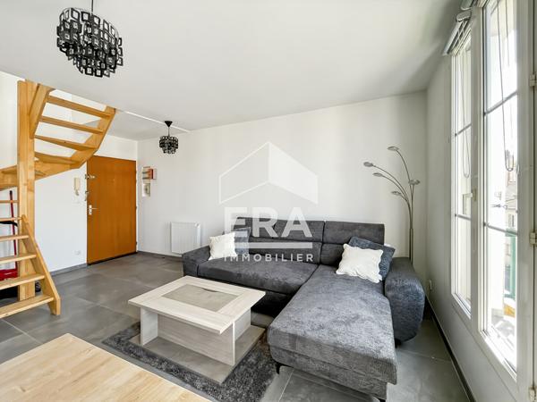 PROCHE GARE DE MELUN - F2 MEUBLÉ en DUPLEX 46 m2 avec box