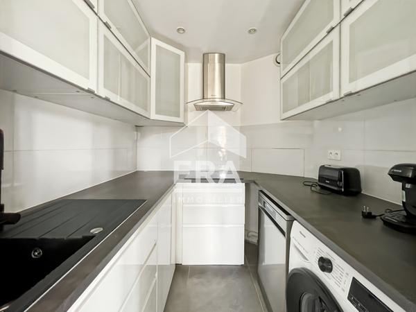 PROCHE GARE DE MELUN - F2 MEUBLÉ en DUPLEX 46 m2 avec box