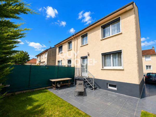 MAISON À VENDRE DE 5 PIÈCES DE 76,00 M²