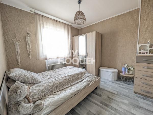 MAISON À VENDRE DE 5 PIÈCES DE 76,00 M²