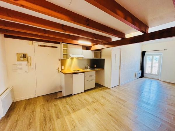 Appartement LANGON 1 Pièce 34.68 m Ref : CRISTAL
