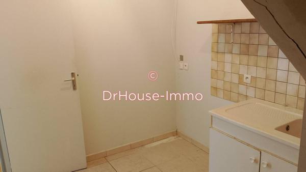 Immeuble à vendre 8 pièces de 250 m²