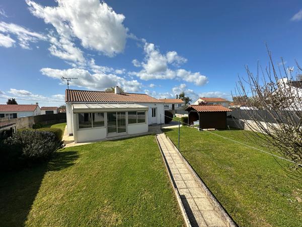Maison plain pied 89m² à vendre proche centre-ville AIZENAY