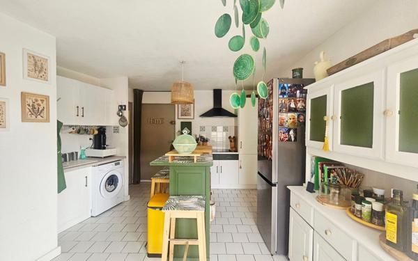 Appartement à vendre    3 pièces • 37,53 m2 Sète