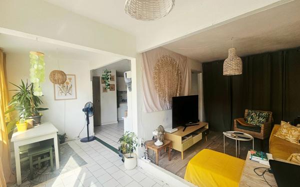 Appartement à vendre    3 pièces • 37,53 m2 Sète