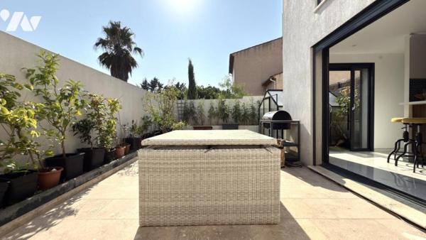 LE MUY - Villa récente aux volumes généreux et à l’architecture fonctionnelle