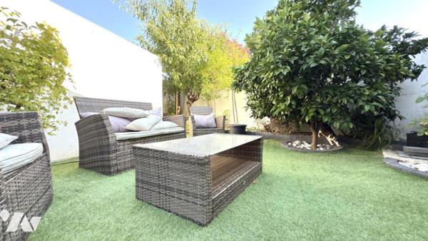 LE MUY - Villa récente aux volumes généreux et à l’architecture fonctionnelle