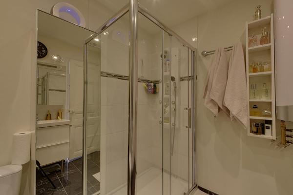 3 pièces 75 M2 Bas Montreuil