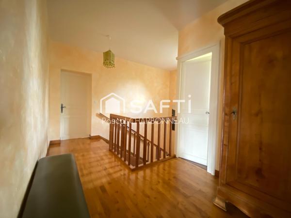 Maison 7 chambres 10 pieces 310 M² Habitable