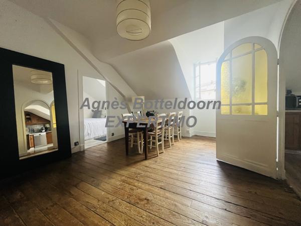 PAU-APPARTEMENT 6 PIECES 138 M2