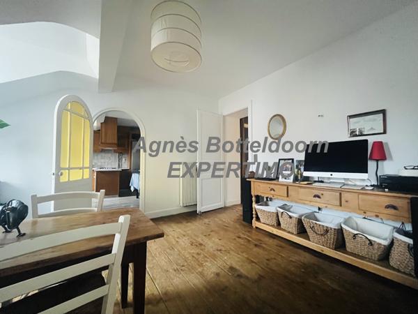 PAU-APPARTEMENT 6 PIECES 138 M2