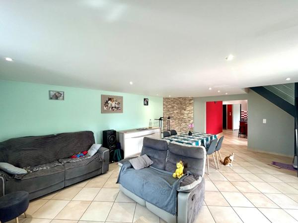 MAISON RÉNOVÉE 130m² - 3 CHAMBRES - DPE B