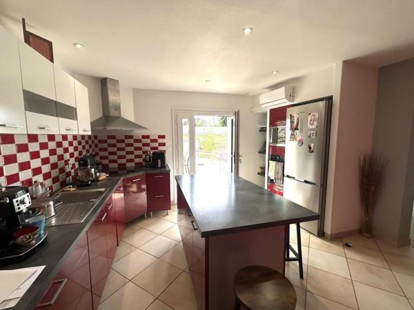 MAISON RÉNOVÉE 130m² - 3 CHAMBRES - DPE B