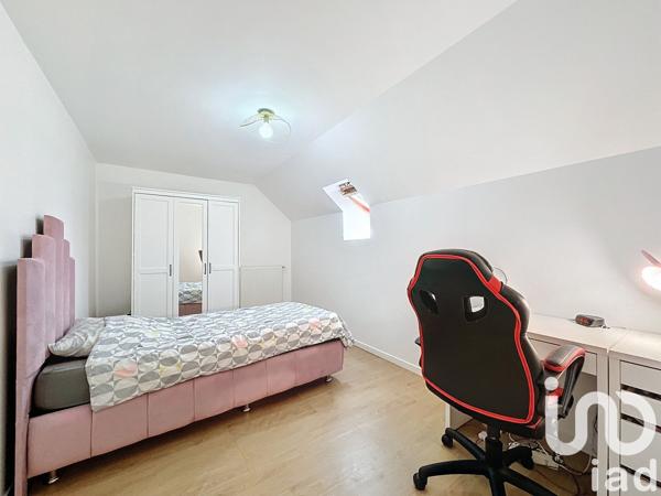 Maison 5 pièces de 105 m² à Montévrain (77144)