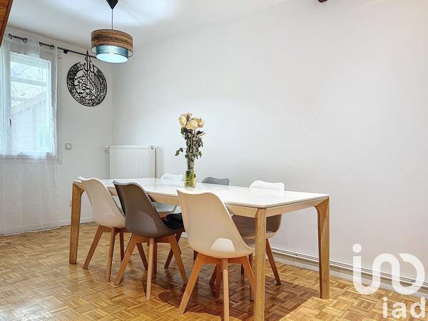 Maison 5 pièces de 105 m² à Montévrain (77144)