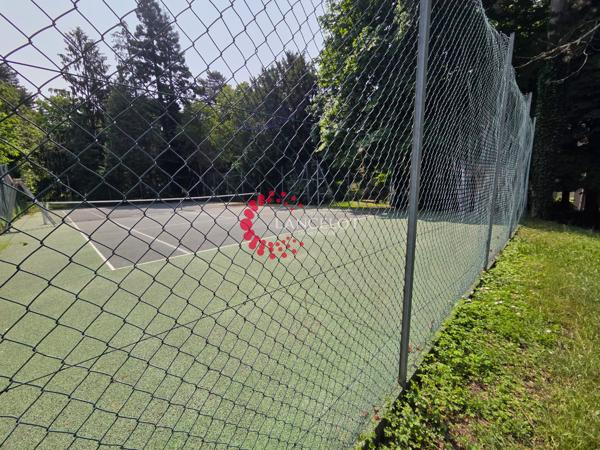 3 P 86 m² + loggias au calme avec vue proche village.