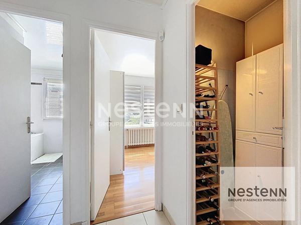 A vendre appartement 4 pièces avec terrasse, garage et place de parking à Montpellier