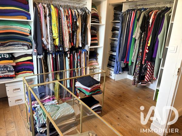 Maison à vendre 10 pièces 264 m² Hiersac