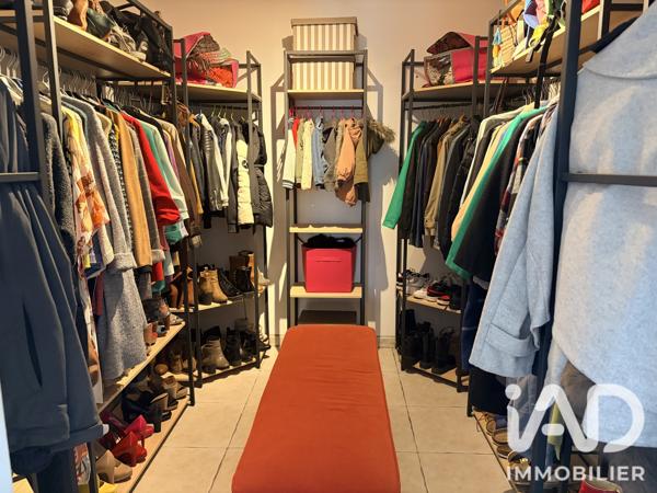 Maison à vendre 10 pièces 264 m² Hiersac