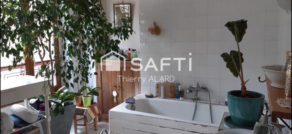 Magnifique maison de caractère du XVIII? siècle – Centre village