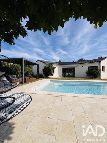 Maison à vendre 4 pièces 125 m² Saint-Seurin-sur-l'Isle