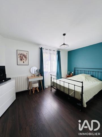 Maison à vendre 4 pièces 125 m² Saint-Seurin-sur-l'Isle