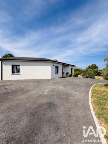 Maison à vendre 4 pièces 125 m² Saint-Seurin-sur-l'Isle