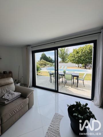 Maison à vendre 4 pièces 125 m² Saint-Seurin-sur-l'Isle