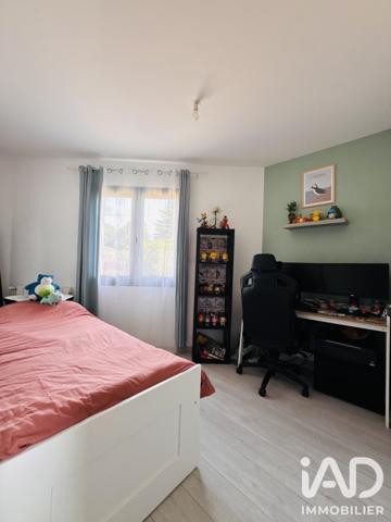 Maison à vendre 4 pièces 125 m² Saint-Seurin-sur-l'Isle