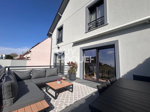 Maison d'exception à vendre - 5 chambres - Grand standing à Les Pavillons Sous Bois