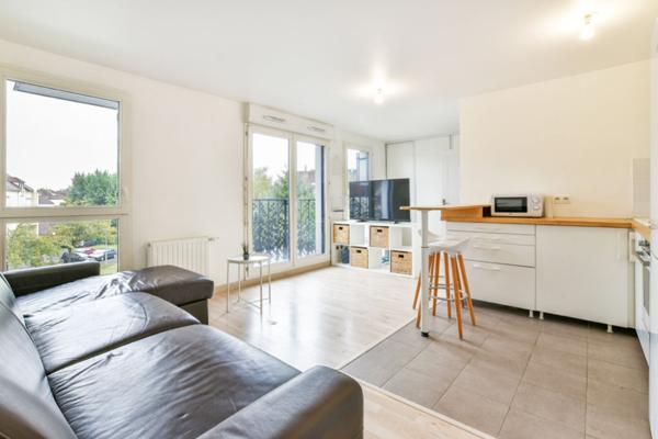 Appartement T1 à vendre à Brie-Comte-Robert - Centre-ville, calme et récent