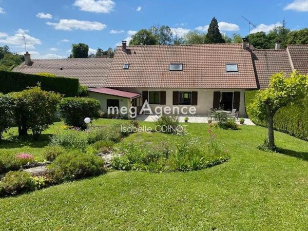 Maison à FONTENAY-SAINT-PERE, 78440 - 7 pièces 154m²