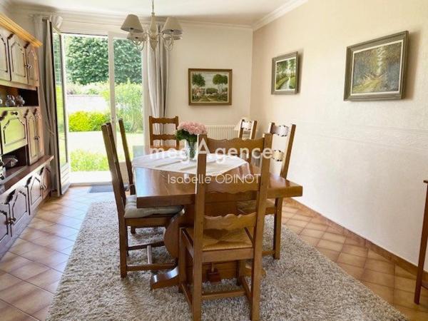 Maison à FONTENAY-SAINT-PERE, 78440 - 7 pièces 154m²