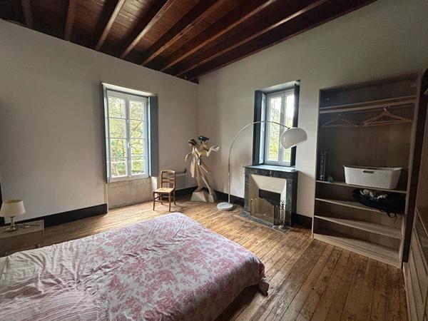 Appartement T4 dans un ensemble immobilier de caractère à SAINT-HERBLAIN.