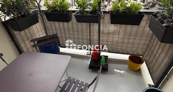 Location Appartement 3 pièces 69.81 m² - Le Plessis-robinson 92350