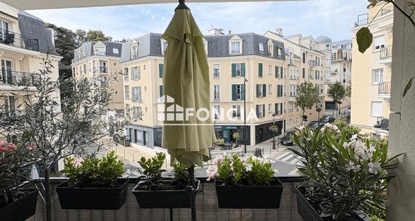 Location Appartement 3 pièces 69.81 m² - Le Plessis-robinson 92350