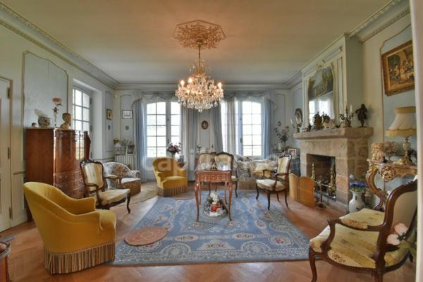 Maison à vendre 11 pièces à Mayenne (53)