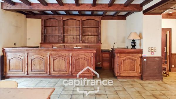 Dpt Lot et Garonne (47), à vendre SAUVETERRE LA LEMANCE Hôtel-Restaurant à rénover