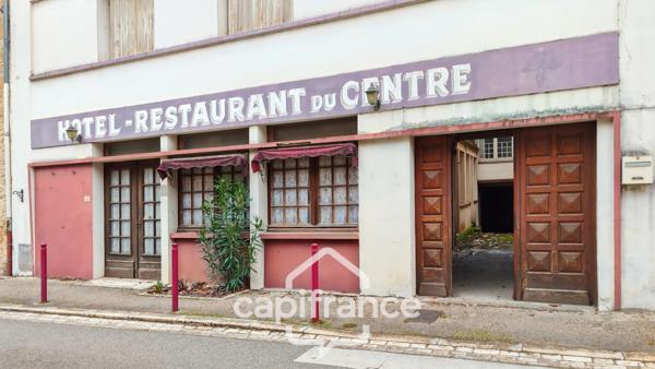 Dpt Lot et Garonne (47), à vendre SAUVETERRE LA LEMANCE Hôtel-Restaurant à rénover