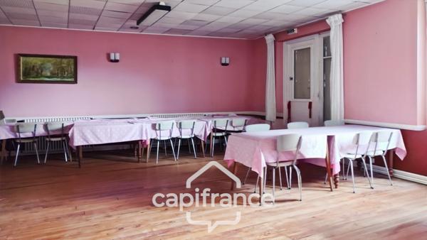 Dpt Lot et Garonne (47), à vendre SAUVETERRE LA LEMANCE Hôtel-Restaurant à rénover