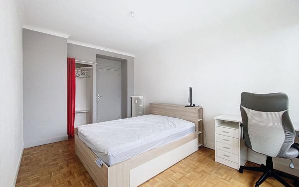 Appartement à louer    4 pièces •  Clermont-Ferrand