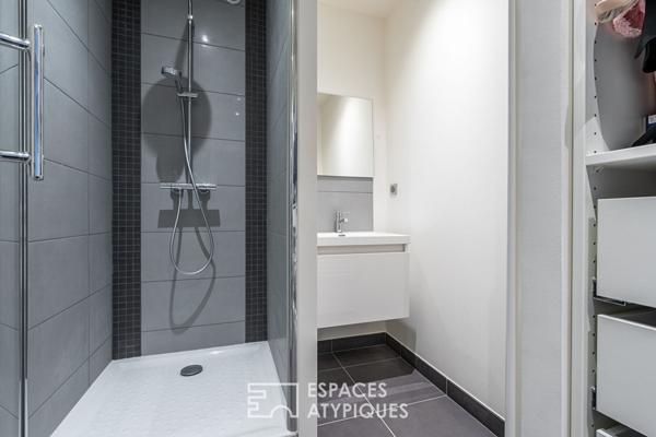 Bel appartement rénové en dernier étage