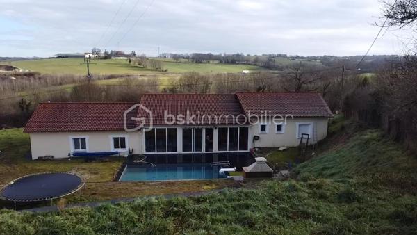 Maison traditionnelle de 213 m²