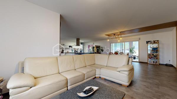 Maison traditionnelle de 213 m²