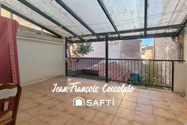 Maison de ville 3 chambres avec cour extérieure