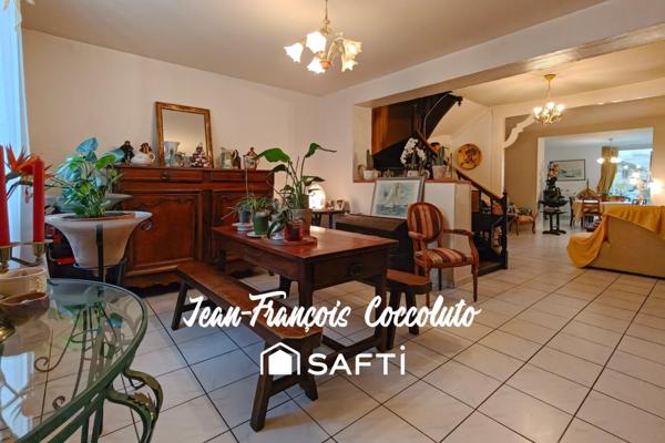 Maison de ville 3 chambres avec cour extérieure