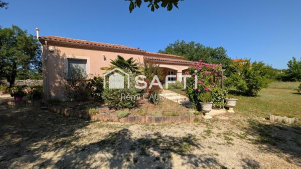 Maison plain-pied avec garage indépendant